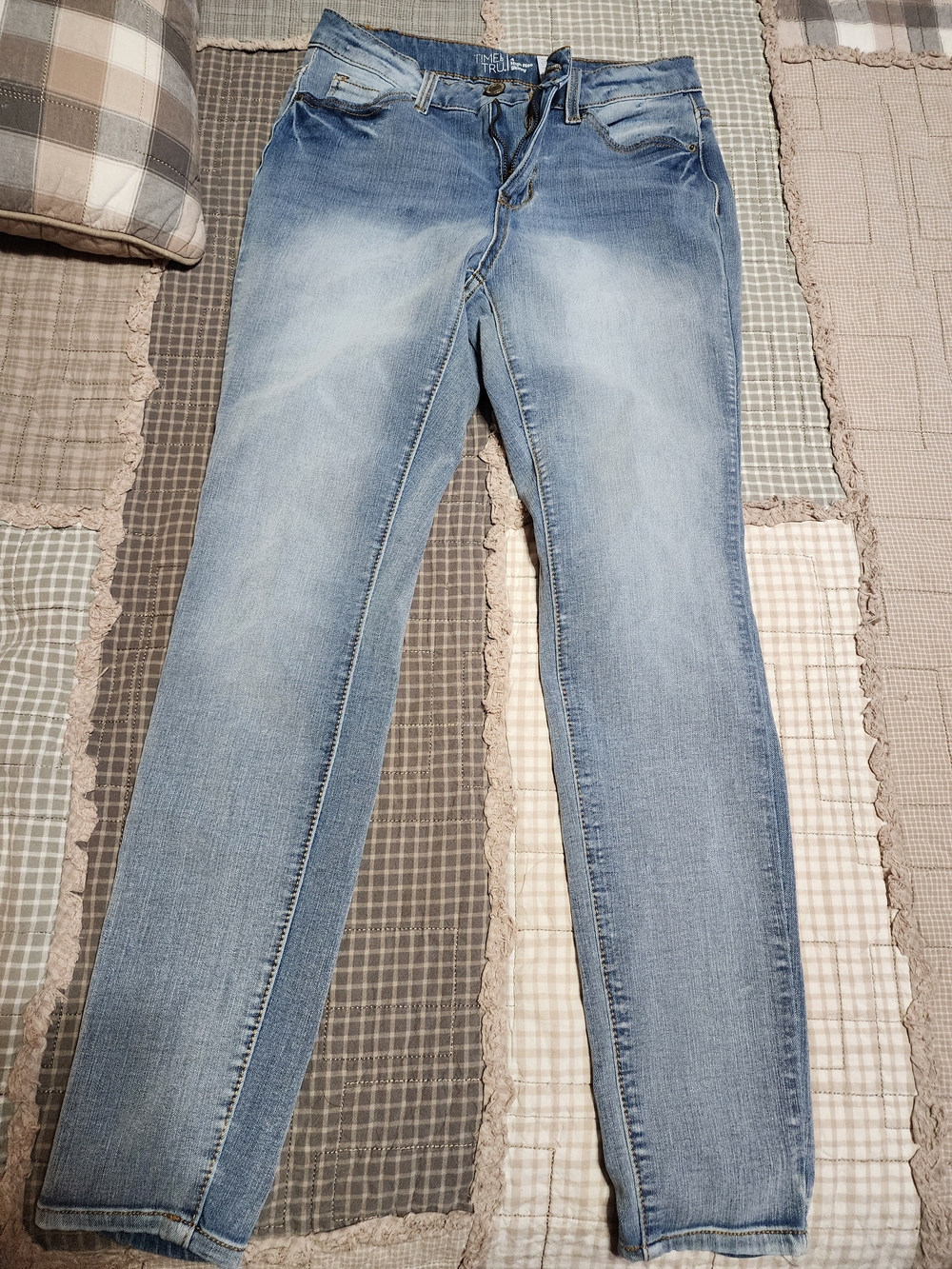 Time and Tru Light Blue Skinny Jeans